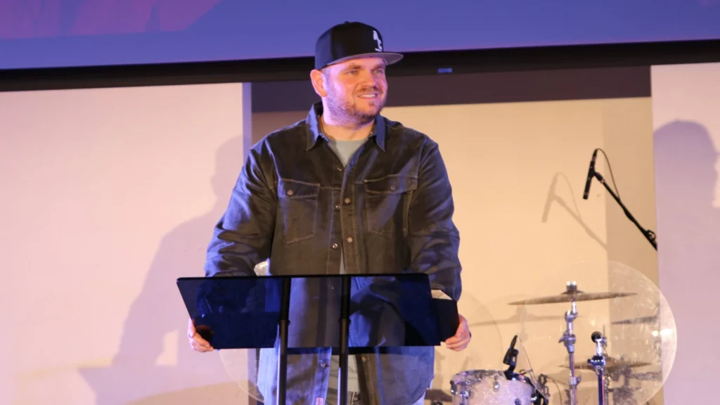 The Love That Walked Toward Us sermon graphic from The Last Mile series at Anchor Church about Jesus praying in the Garden of Gethsemane before the cross